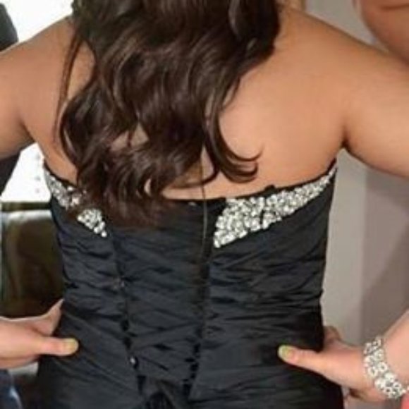 Prom Dress - Picture 2 of 3